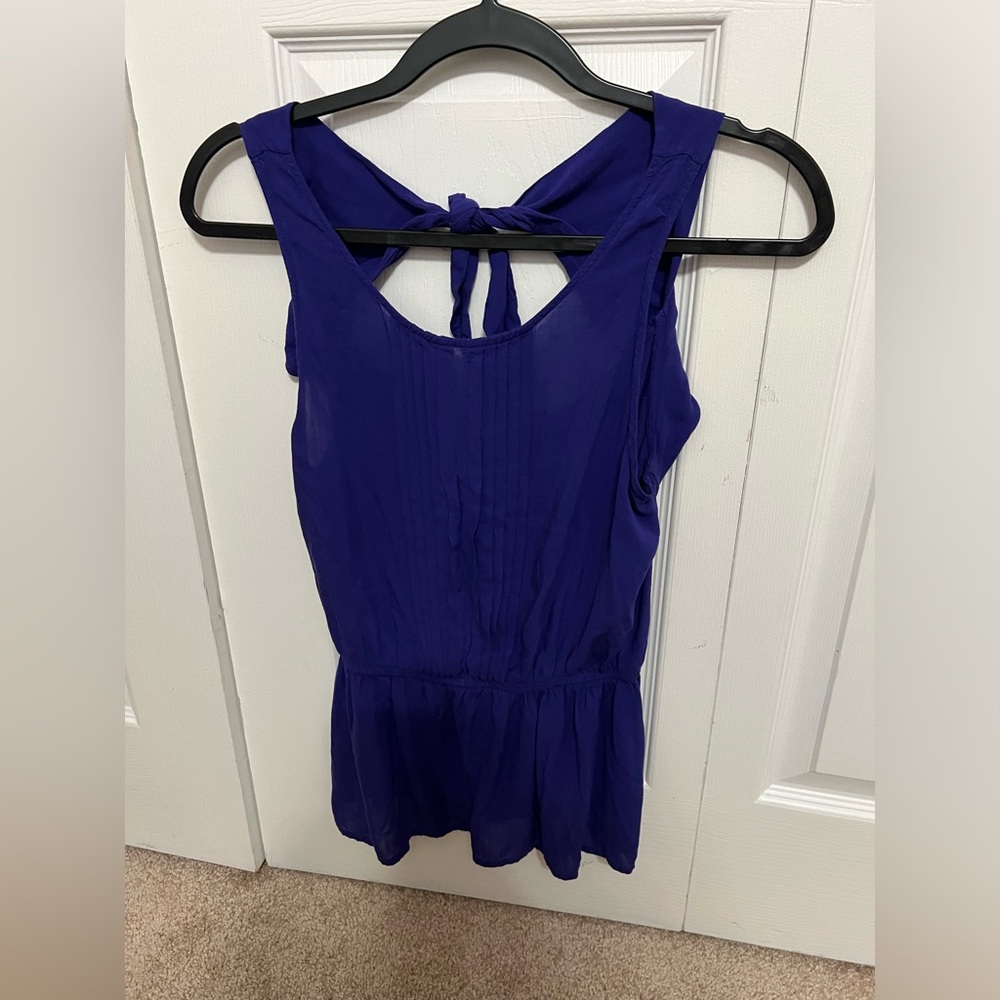 Anthropologie Vanessa Virginia peplum top in purple Size 4